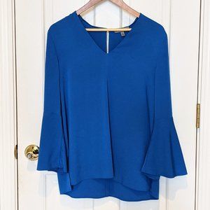 Classiques Entier Blue Bell Sleeve V Neck Top